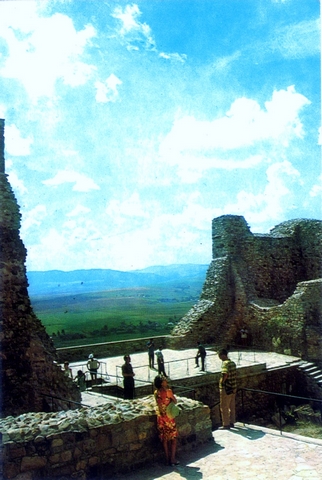 1559 - Targu Neamt. Ruinele cetatii Neamtului (sec. XIV-XV)